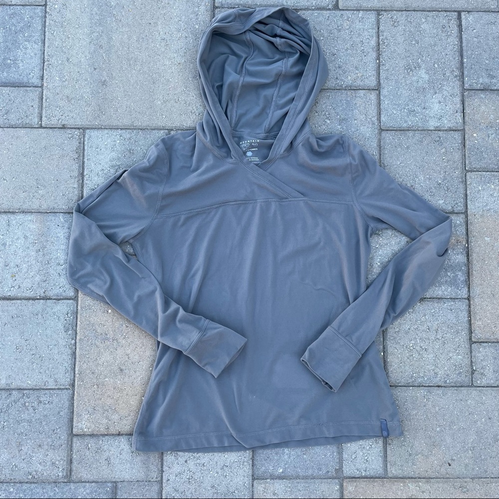 Mountain Hardware Hoodie